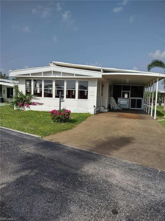 330 Rosa Lee AVE SW FORT MYERS, FL 33908
