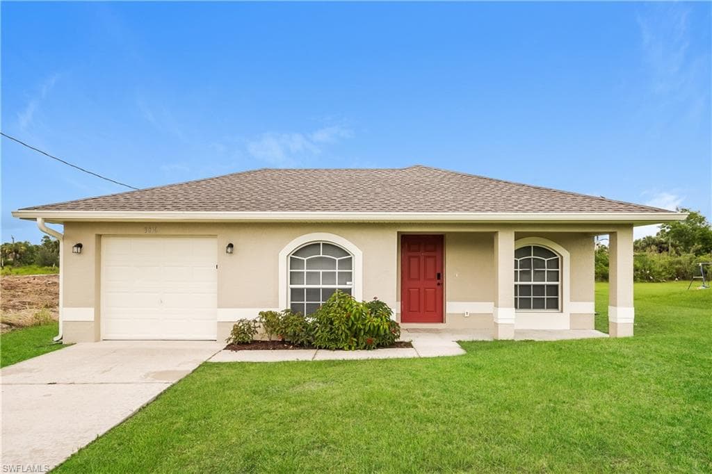 3016 25th ST W LEHIGH ACRES, FL 33971