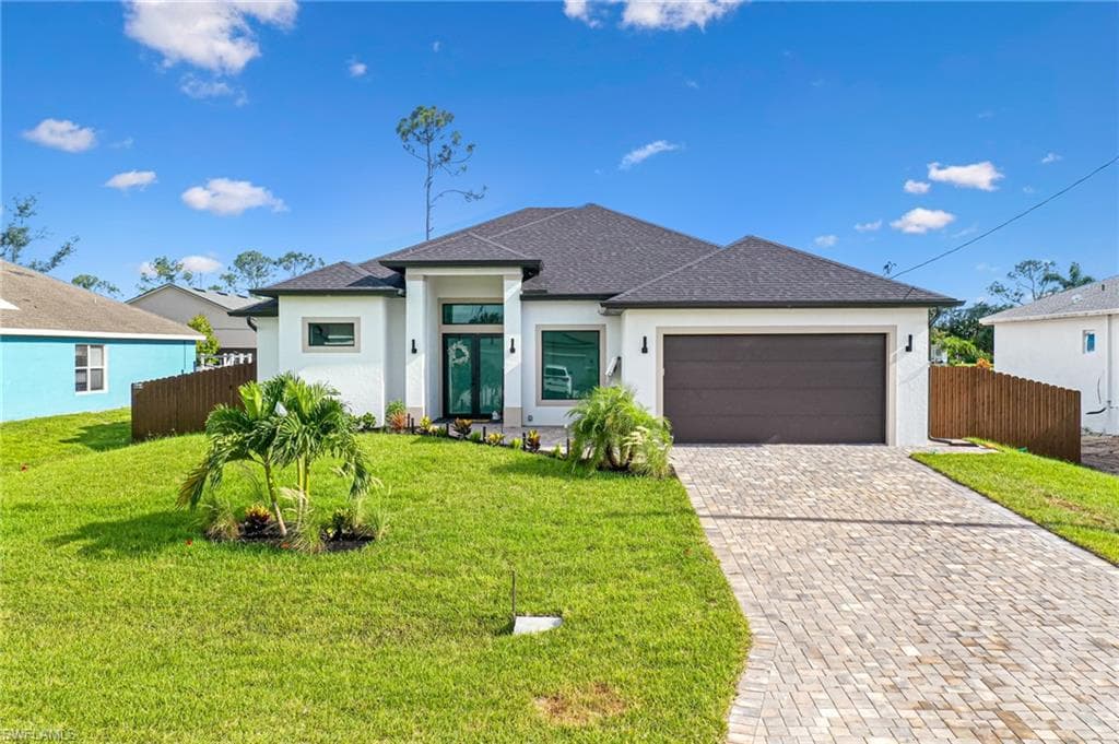 2704 SW 4th TER CAPE CORAL, FL 33991
