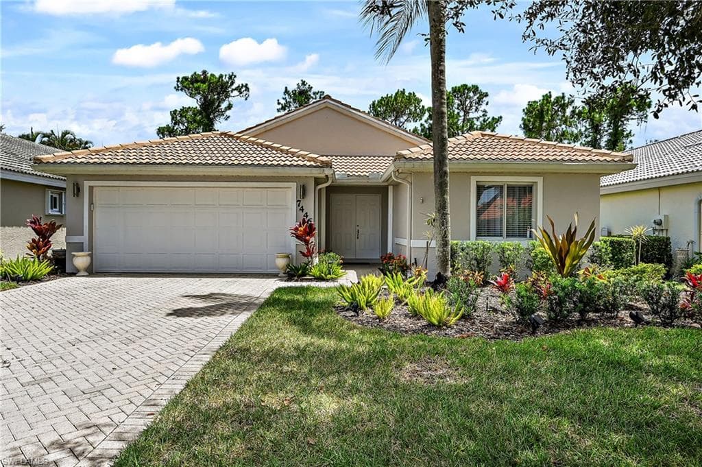 7446 Meldin CT NAPLES, FL 34104