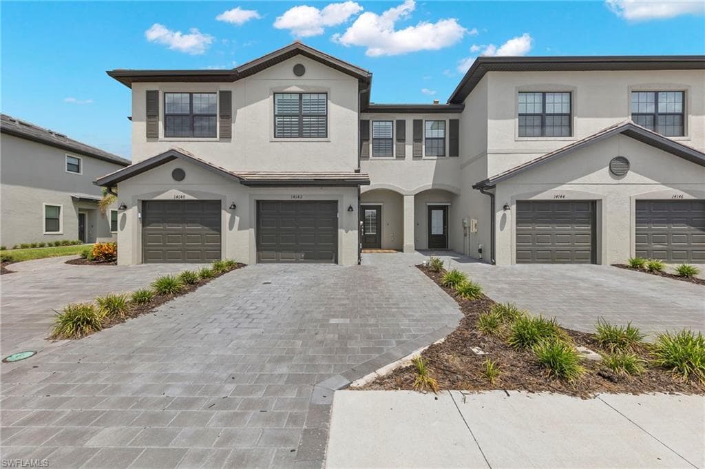 14142 Pine Lodge LN FORT MYERS, FL 33913