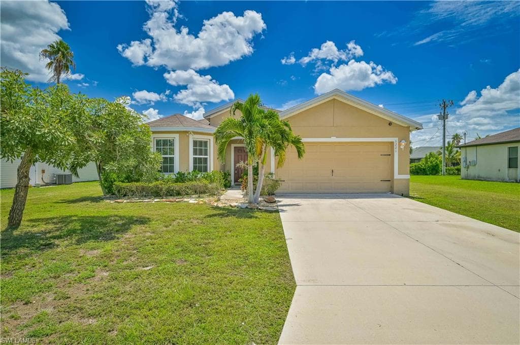 1221 SE 22nd PL CAPE CORAL, FL 33990