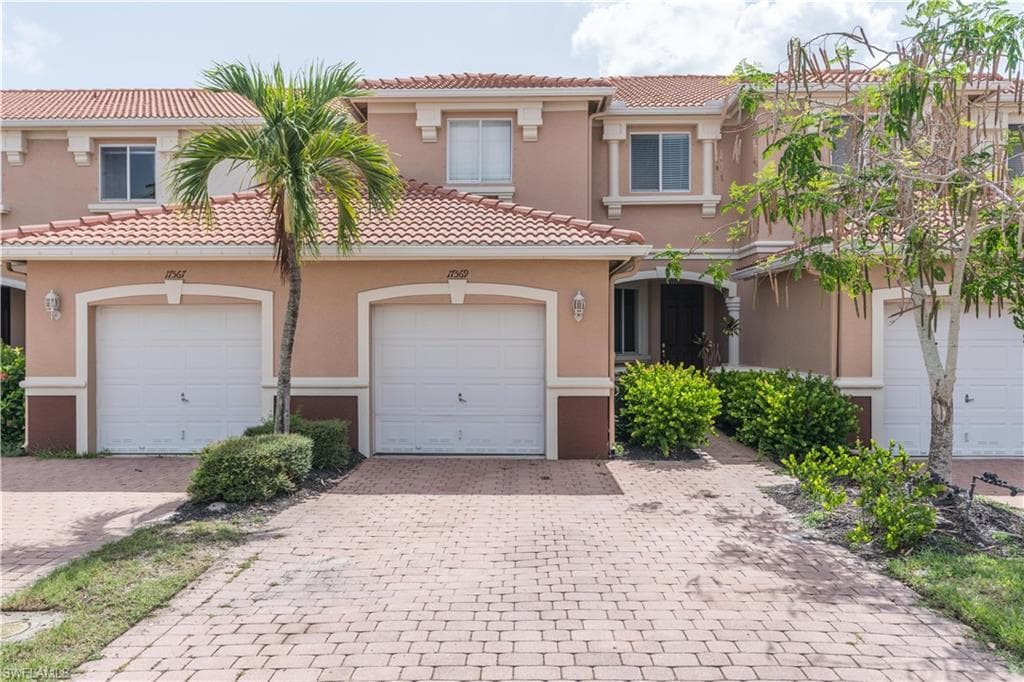 17569 Cherry Ridge LN FORT MYERS, FL 33967