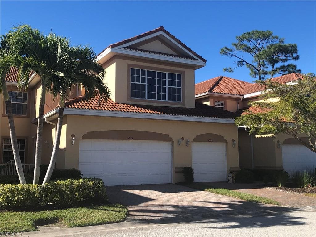 14100 Cambridge DR 203 FORT MYERS, FL 33912