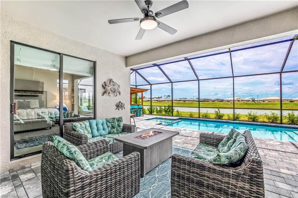 11367 Canopy LOOP FORT MYERS, FL 33913