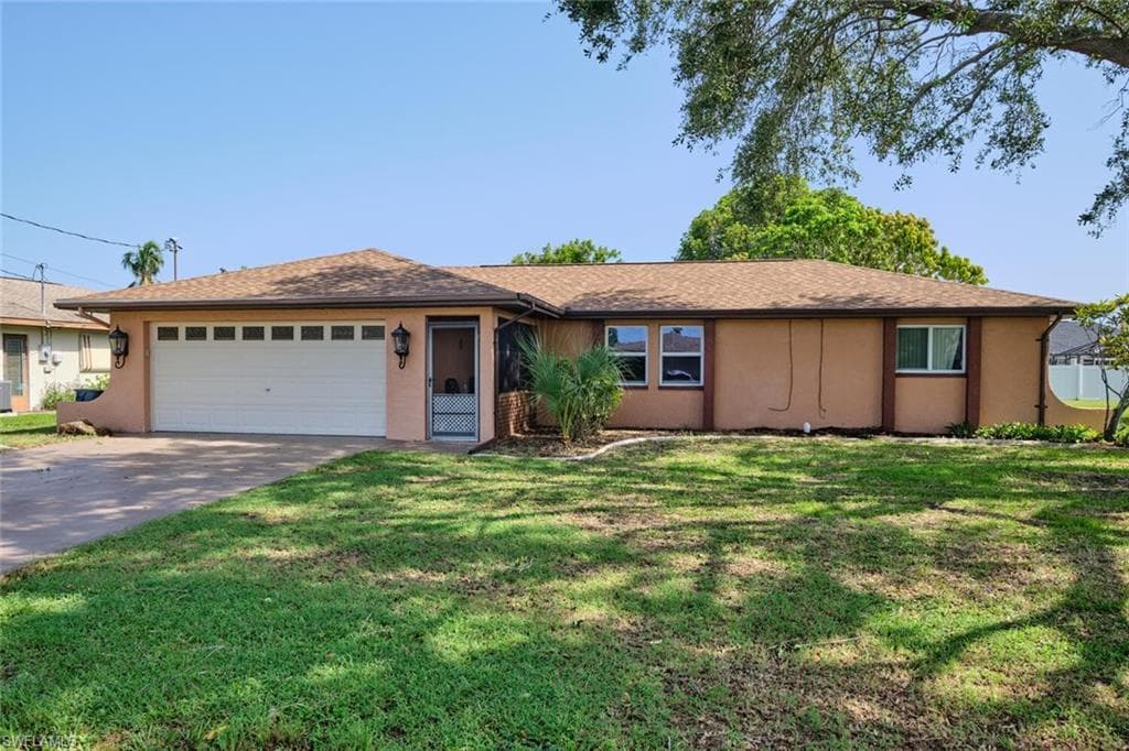 1429 SE 19th TER CAPE CORAL, FL 33990
