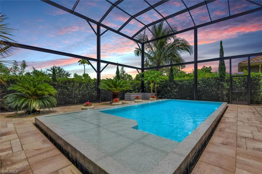 2882 Cinnamon Bay CIR NAPLES, FL 34119