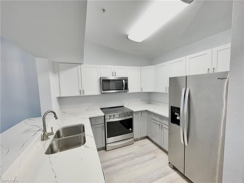 8294 Key Royal CIR 1632 NAPLES, FL 34119