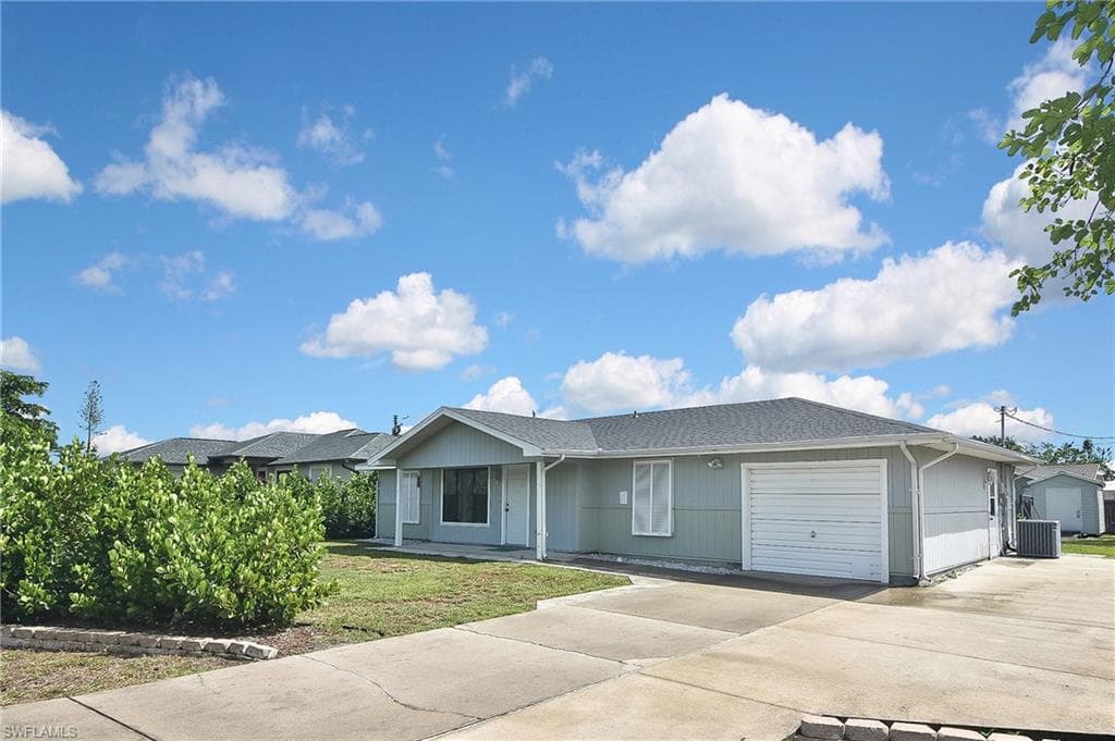 18557 Coconut RD FORT MYERS, FL 33967