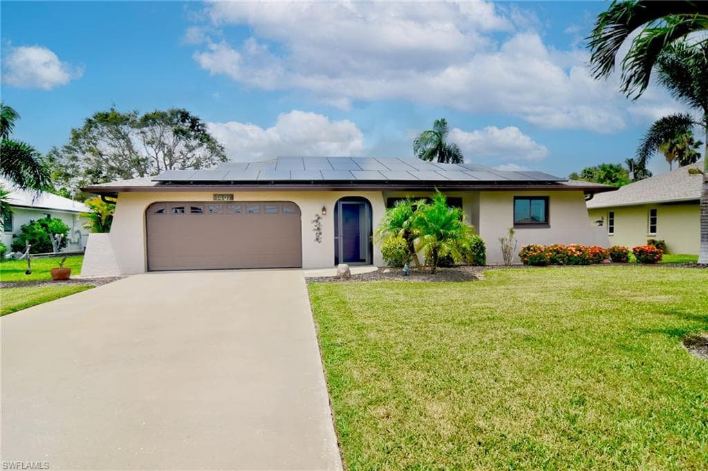 1407 Shelby PKWY CAPE CORAL, FL 33904