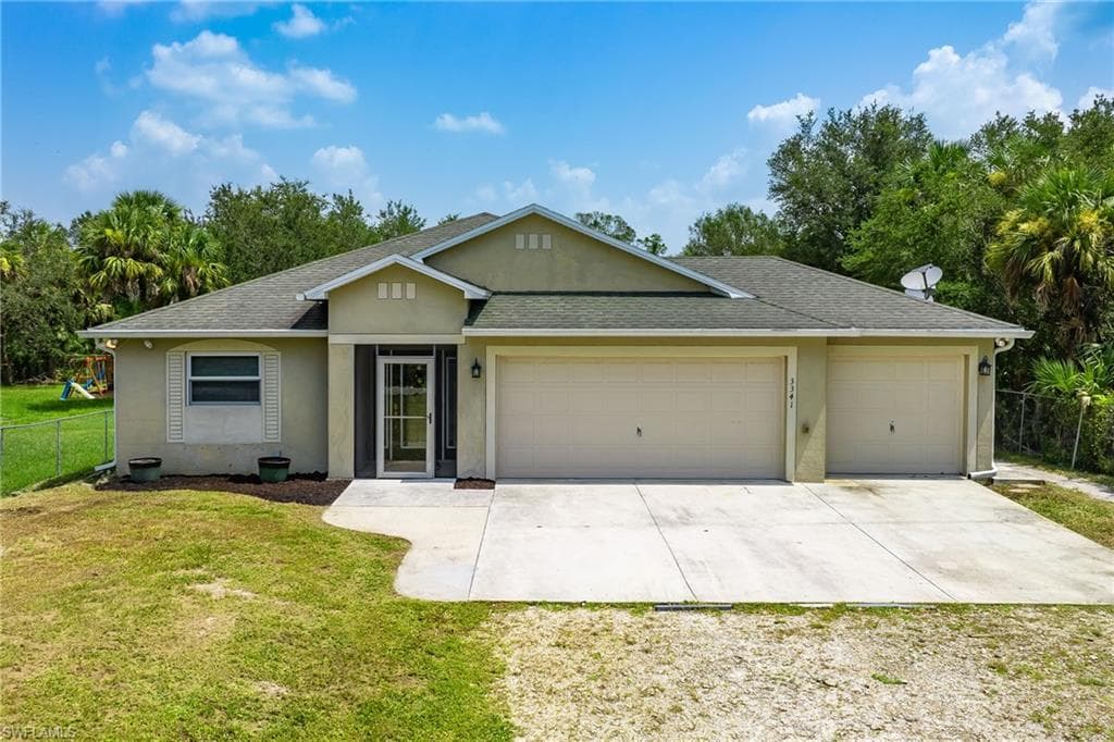 3341 26th AVE SE NAPLES, FL 34117