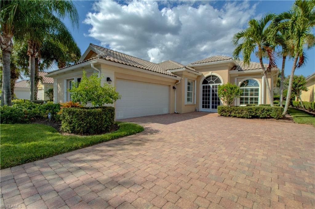 7537 Garibaldi CT NAPLES, FL 34114