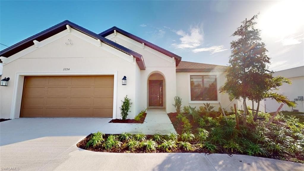 3734 Embers PKWY W CAPE CORAL, FL 33991