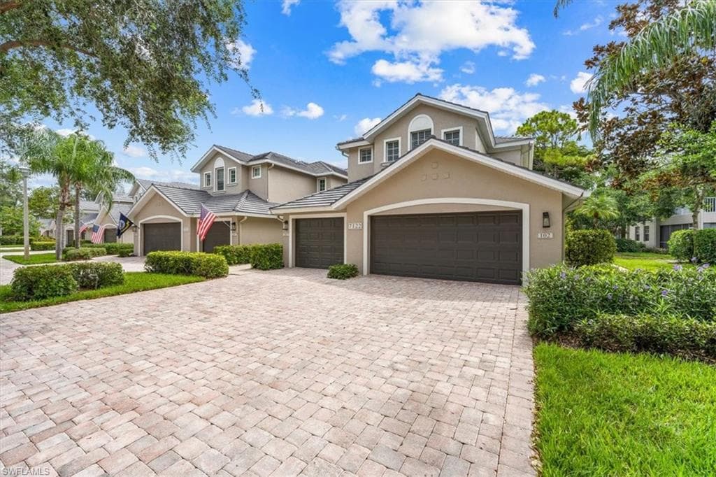 7122 Blue Juniper CT 102 NAPLES, FL 34109