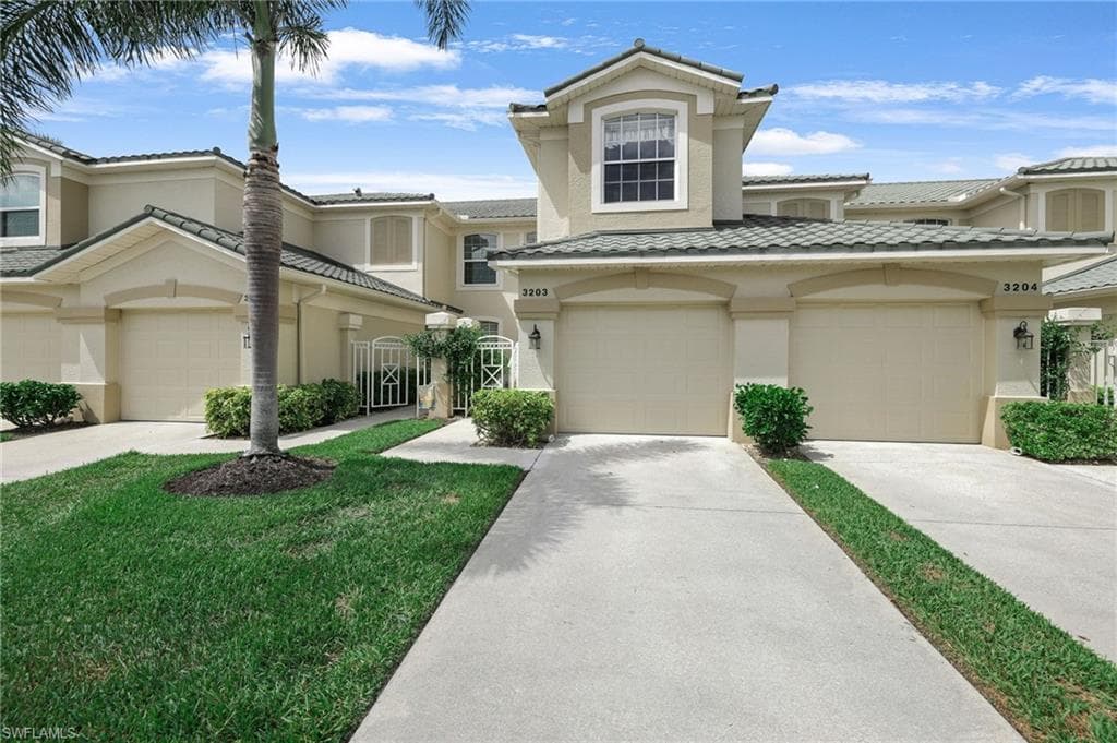14571 Grande Cay CIR 3203 FORT MYERS, FL 33908