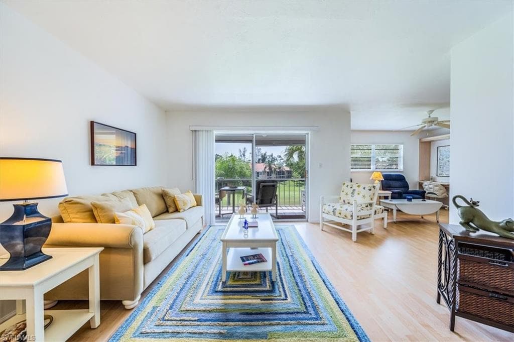 200 Turtle Lake CT 302 NAPLES, FL 34105