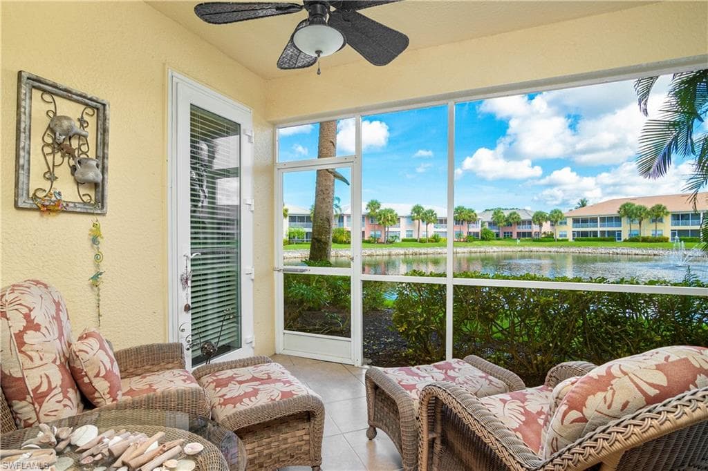 1262 Sweetwater LN 1501 NAPLES, FL 34110