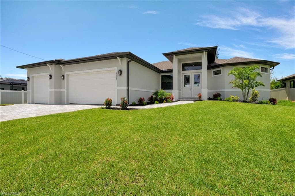 3813 SW 3rd TER CAPE CORAL, FL 33991