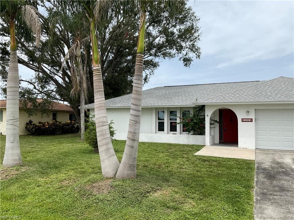 3304 SW 7th AVE CAPE CORAL, FL 33914