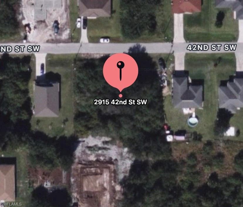 2915 42nd ST SW LEHIGH ACRES, FL 33976