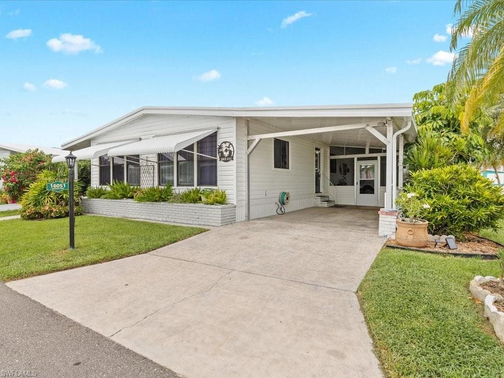 16051 Tangelo WAY NORTH FORT MYERS, FL 33903