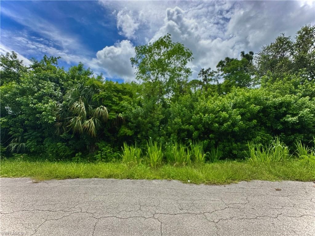 13 Edward AVE LEHIGH ACRES, FL 33936