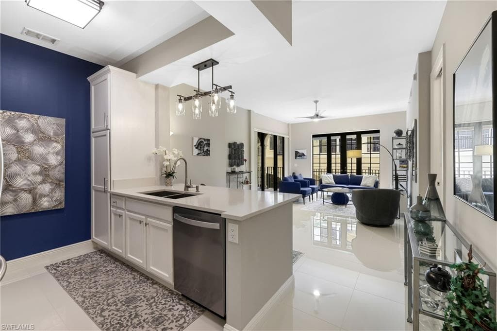 8010 Sardinia WAY 4102 ESTERO, FL 33928
