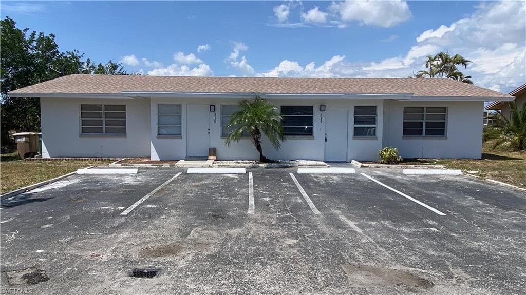 315-317 Tarpon DR 317 CAPE CORAL, FL 33904