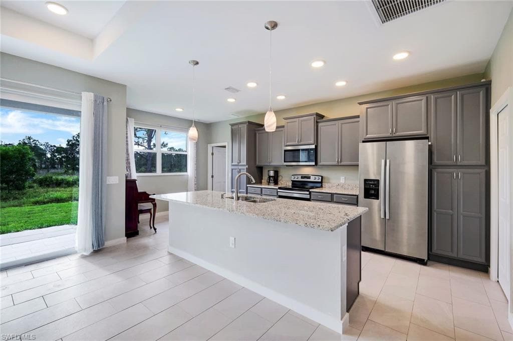 6446 40th ST NE NAPLES, FL 34120