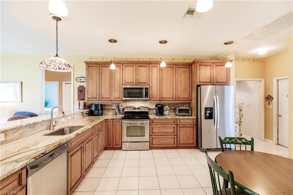 13010 Silver Sands DR FORT MYERS, FL 33913