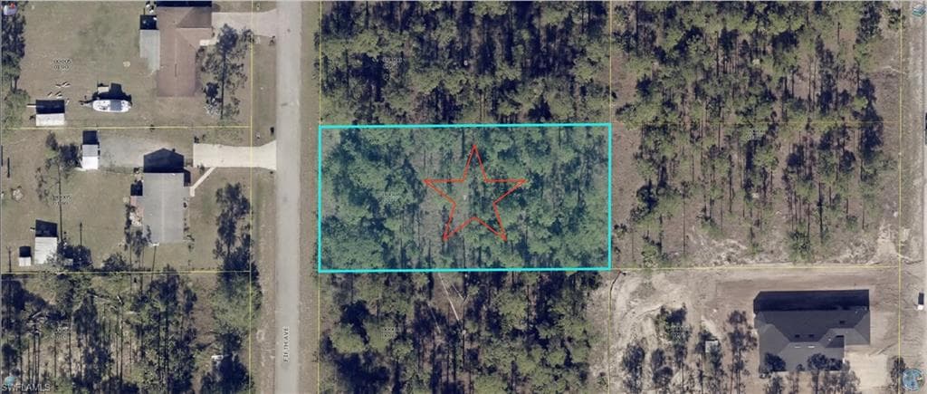 1214 5th AVE LEHIGH ACRES, FL 33972