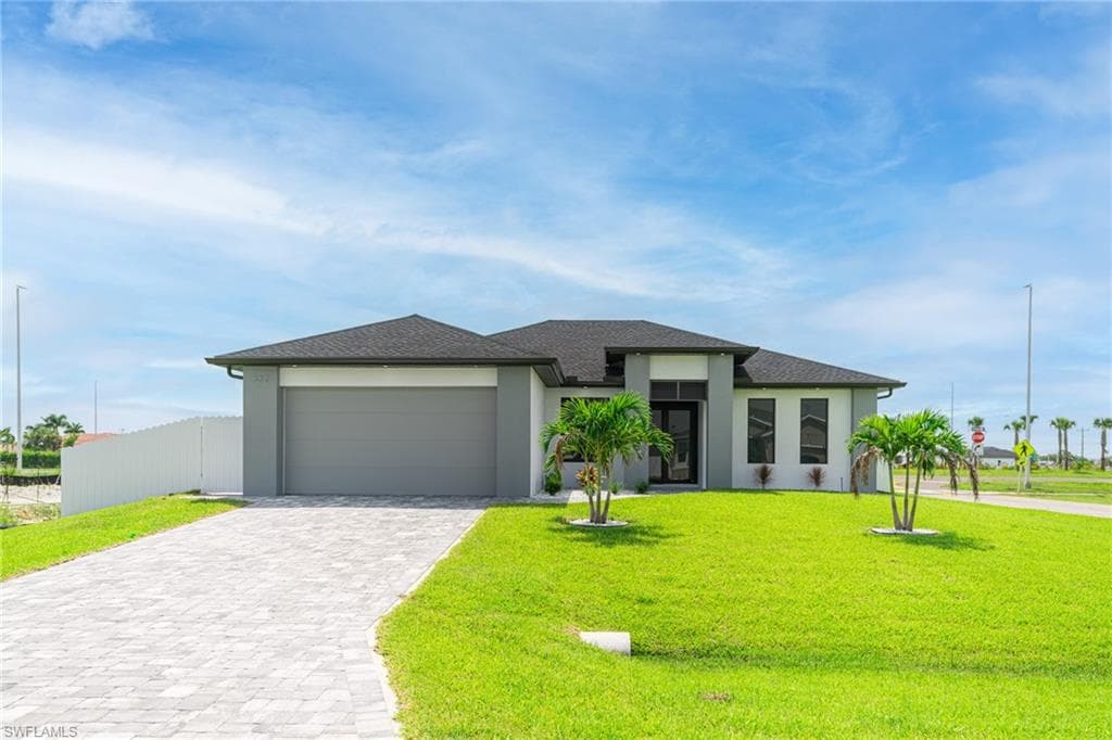 332 SW 31st PL CAPE CORAL, FL 33991
