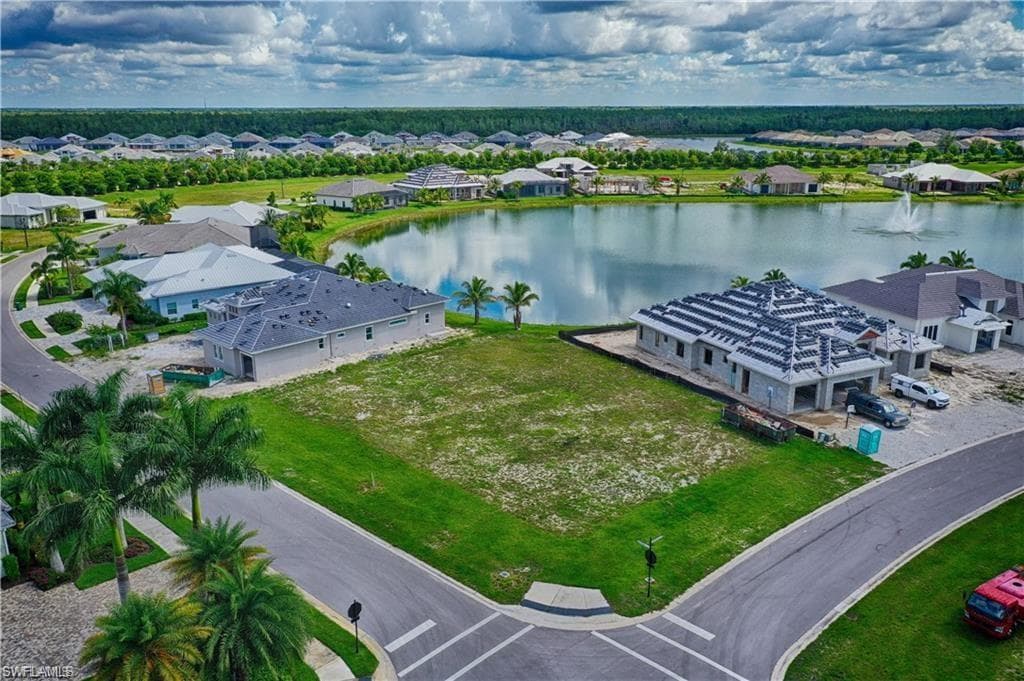 14211 Charthouse CIR NAPLES, FL 34114