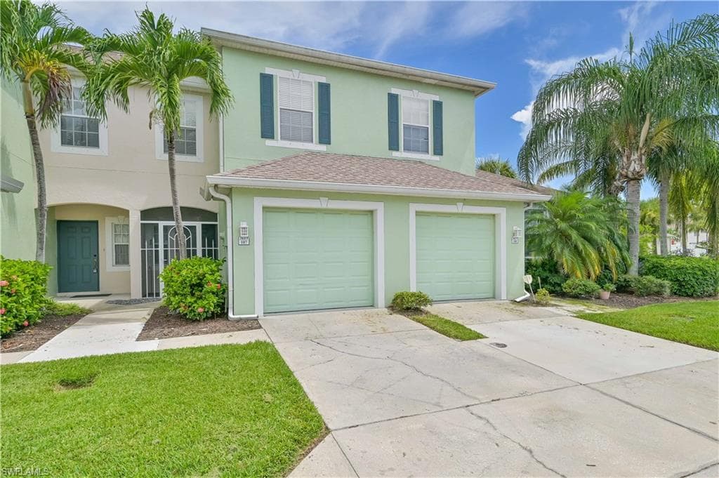 3619 Pine Oak CIR 107 FORT MYERS, FL 33916