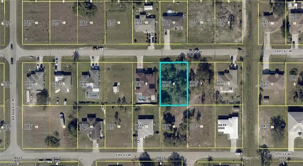 3805 10th ST W LEHIGH ACRES, FL 33971