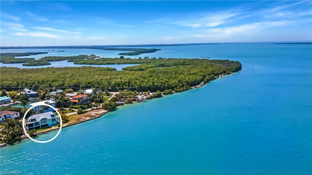 1558 & 1545 San Carlos Bay DR SANIBEL, FL 33957