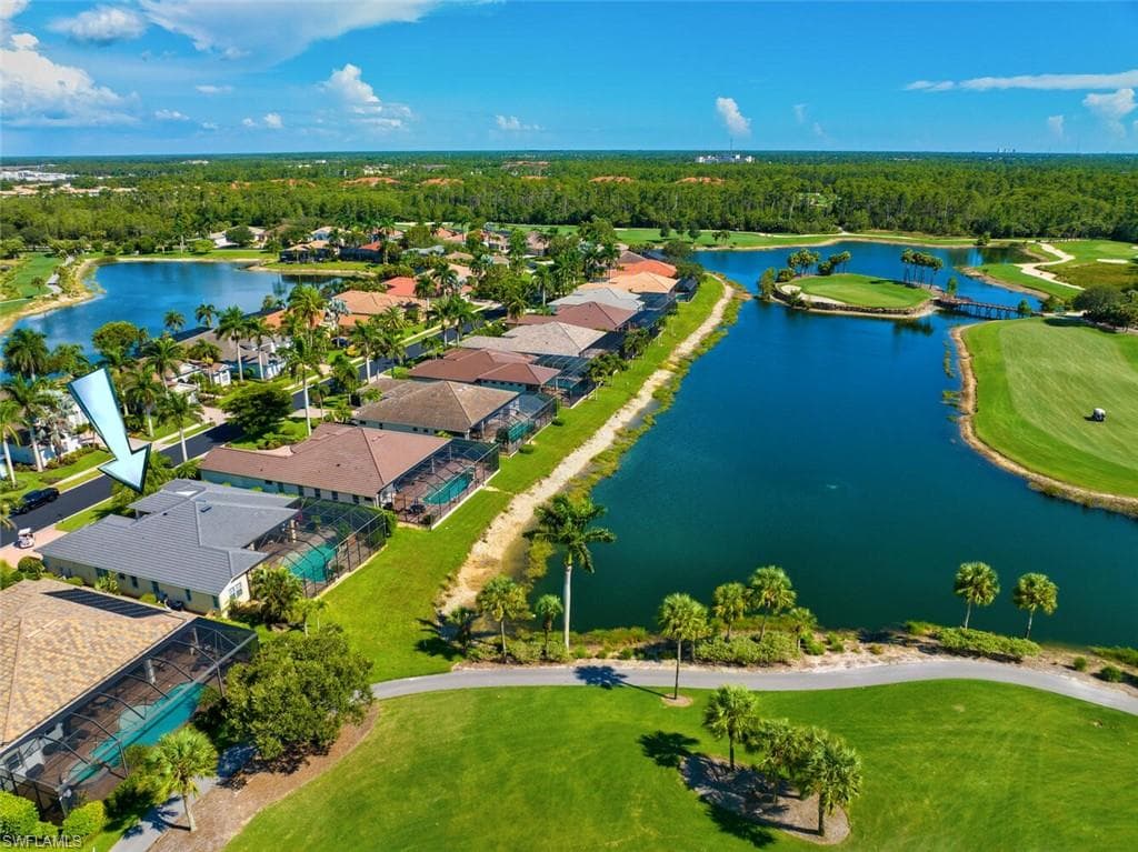 5048 Cerromar DR NAPLES, FL 34112