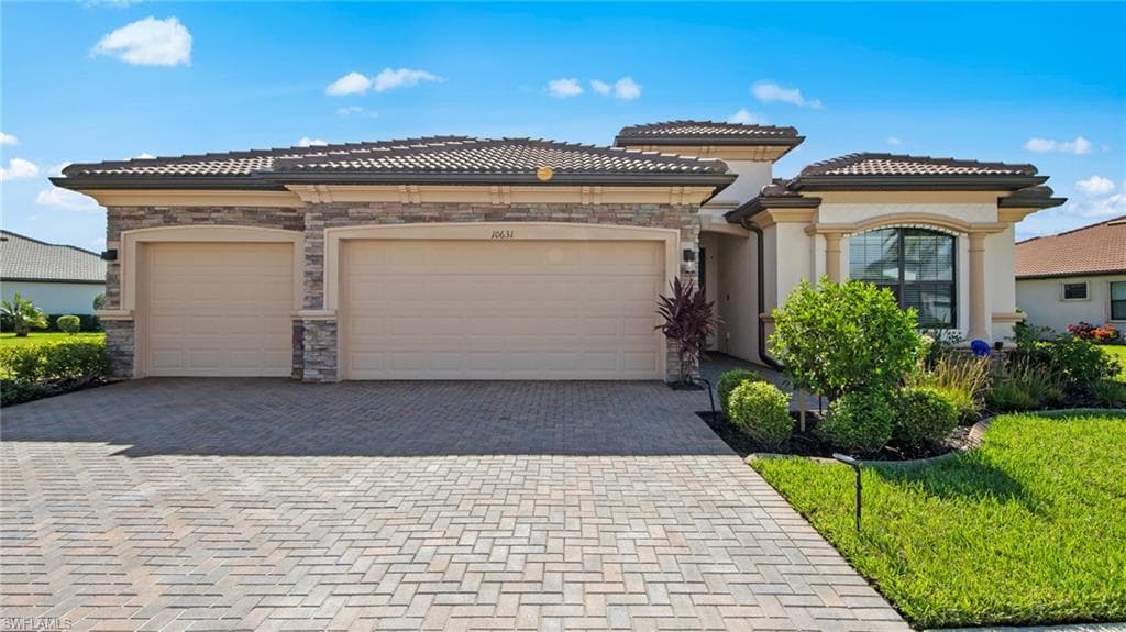 10631 Prato DR FORT MYERS, FL 33913