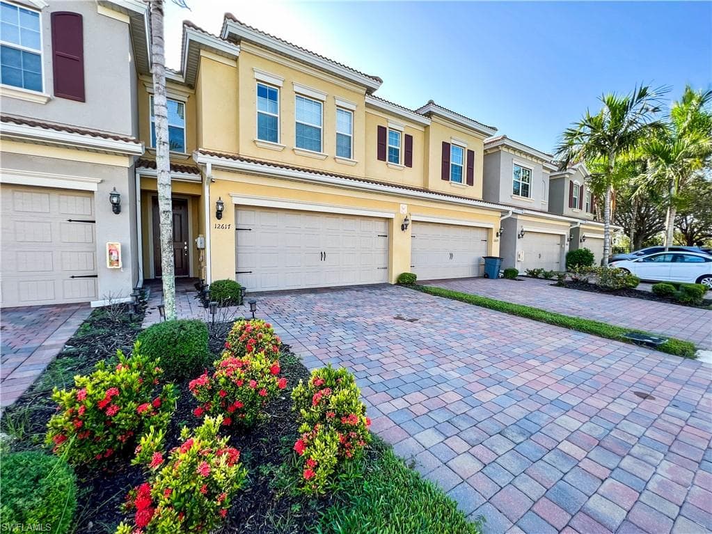 12617 Laurel Cove DR FORT MYERS, FL 33913