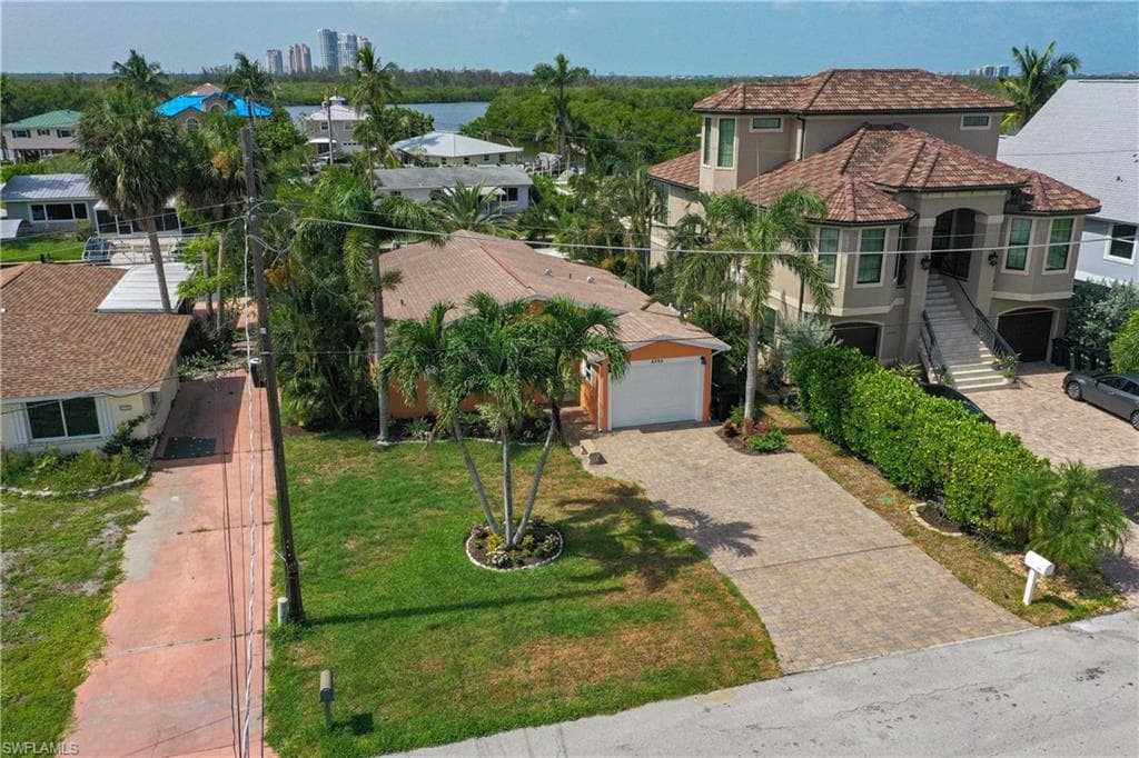 4733 Jackfish ST BONITA SPRINGS, FL 34134