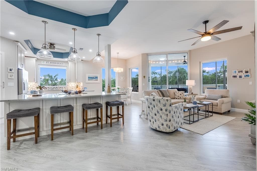4182 Bay Beach LN 721 FORT MYERS BEACH, FL 33931