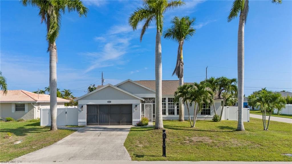 1221 SE 36th ST CAPE CORAL, FL 33904