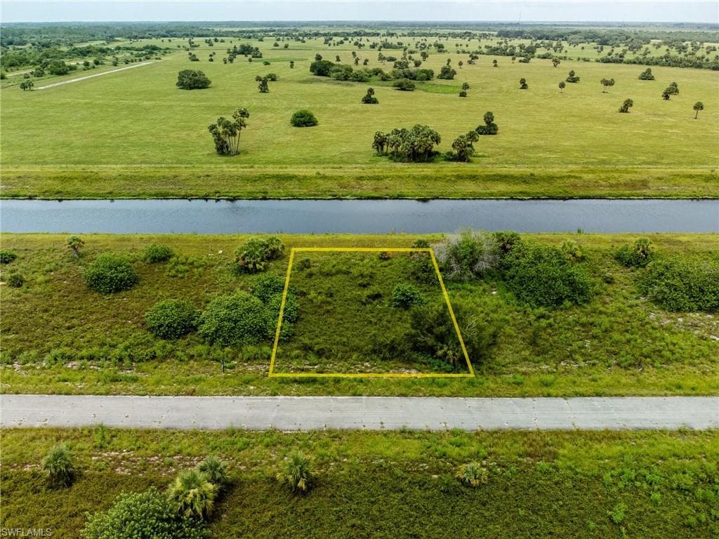 812 Berkshire DR LABELLE, FL 33935
