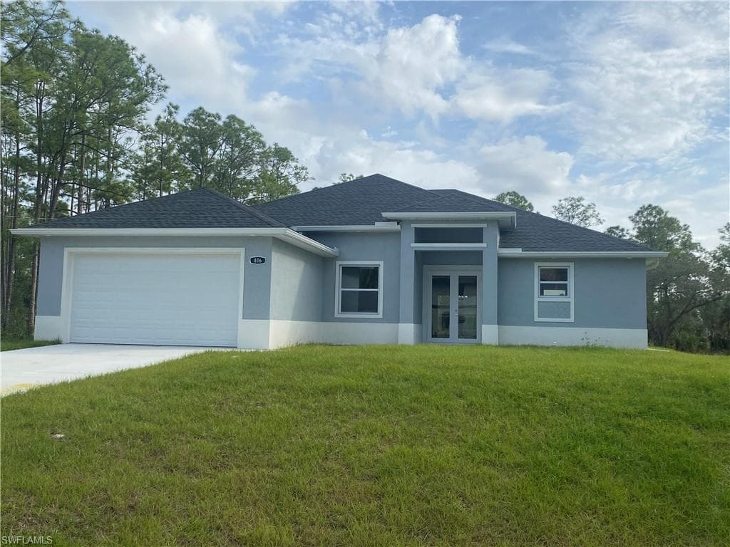816 James AVE LEHIGH ACRES, FL 33936