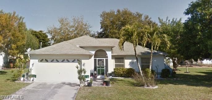 1211 SE 27th TER CAPE CORAL, FL 33904