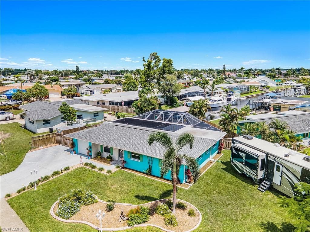 1740 Inlet DR NORTH FORT MYERS, FL 33903