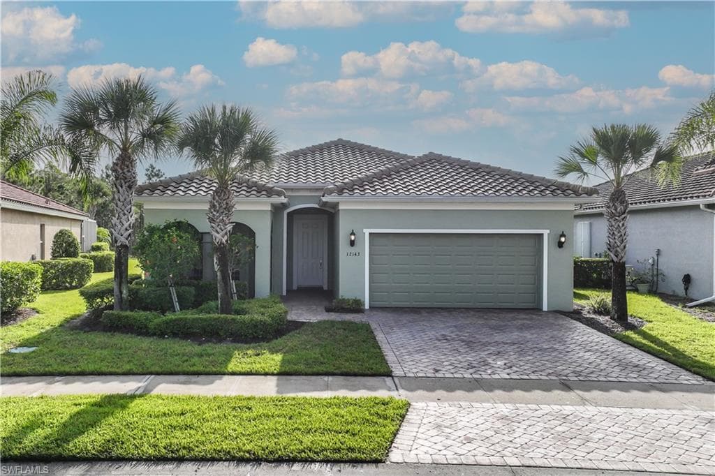 12143 Chrasfield Chase FORT MYERS, FL 33913