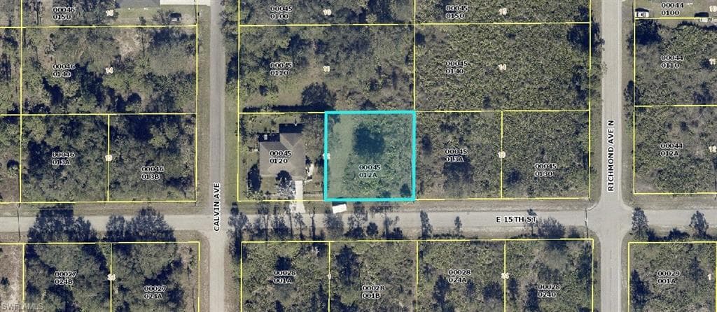 303 E 15th ST LEHIGH ACRES, FL 33972