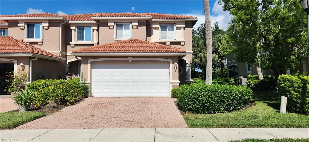 3345 Dandolo CIR CAPE CORAL, FL 33909
