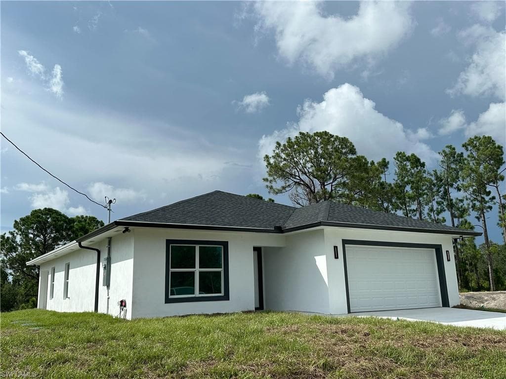1125 Milwaukee BLVD LEHIGH ACRES, FL 33974